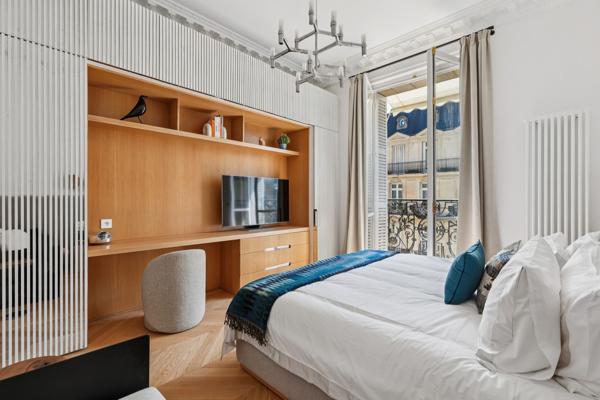 Location Appartement de luxe Paris 8 5 Pièces 160 m²
