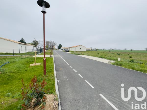 Terrain à vendre 629 m² Roullet-Saint-Estèphe