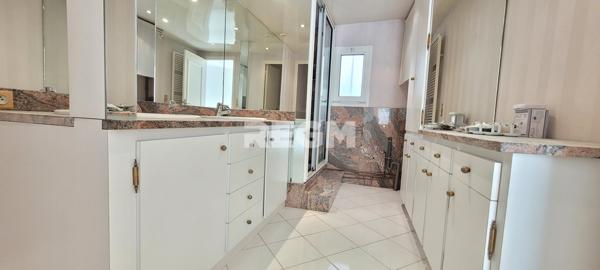 Saint-André-les-Vergers (10120) L'Exclusive : Maison de Maître-Artisan Tailleur de Pierre à Saint-André-les-Vergers