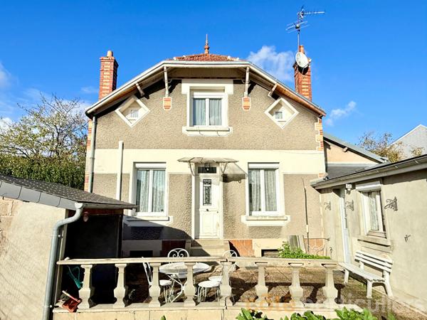 Vente Maison100 m² - 4 Pièces - SAINT PIERRE DES CORPS (37700)
