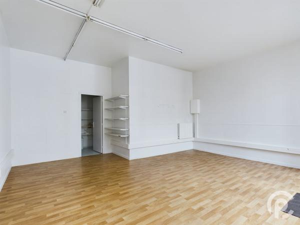 Location Local commercial38 m² - 1 Pièce - CLAMART (92140)
