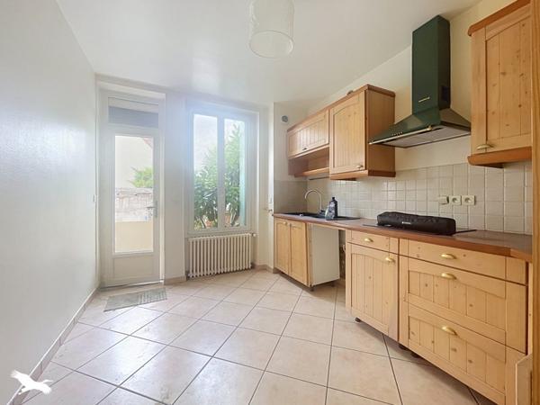 Maison à vendre 249 000 € Aubergenville 4 p 70 m² DPE E