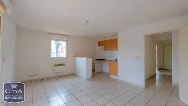 Appartement à vendre 3 pièces 53.21m² Castelsarrasin (82100)