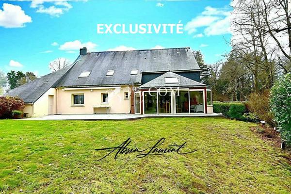 NIVILLAC, MAGNIFIQUE PROPRIÉTÉ HAUT DE GAMME DE 261 M² EDIFIÉE SUR UN MAGNIFIQUE TERRAIN ENTIÈREMENT CLOS DE 3 Nivillac (56130)