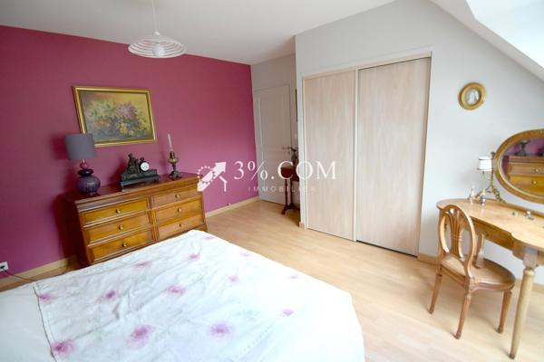 NIVILLAC, MAGNIFIQUE PROPRIÉTÉ HAUT DE GAMME DE 261 M² EDIFIÉE SUR UN MAGNIFIQUE TERRAIN ENTIÈREMENT CLOS DE 3 Nivillac (56130)