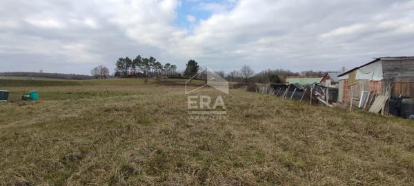 Terrain constructible de 3607 m²