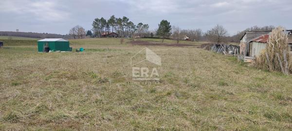 Terrain constructible de 3607 m²
