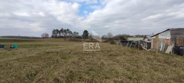 Terrain constructible de 3607 m²