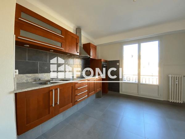 Location Appartement 4 pièces 106 m² - 2 RUE HAROUYS Nantes 44000