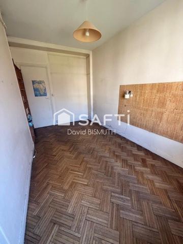 APPARTEMENT 4 PIECES 3 CHAMBRES DE 78 M2 AVEC BOX ET CAVE AU SOUS SOL