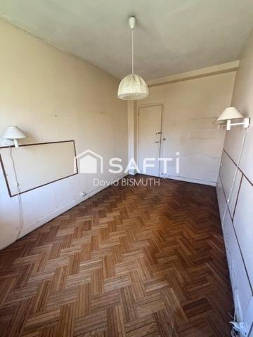 APPARTEMENT 4 PIECES 3 CHAMBRES DE 78 M2 AVEC BOX ET CAVE AU SOUS SOL