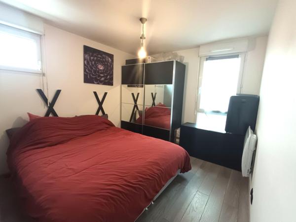 Magnifique Appartement 2P avec Extérieur au pied de la Gare RER de Cergy-le-Haut