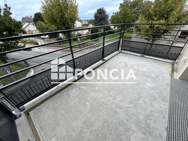Location Appartement 3 pièces 62.1 m² - RUE GABRIELLE PERI Buchelay 78200