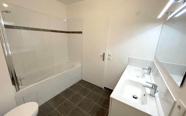 Appartement à vendre    3 pièces • 65,32 m2 Antony