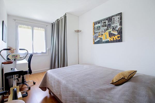 APPARTEMENT RUEIL-MALMAISON MAZURIERES 4 PIECES 3 CHAMBRES BALCONS BOX CAVE