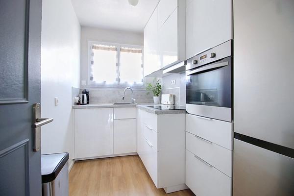 APPARTEMENT RUEIL-MALMAISON MAZURIERES 4 PIECES 3 CHAMBRES BALCONS BOX CAVE