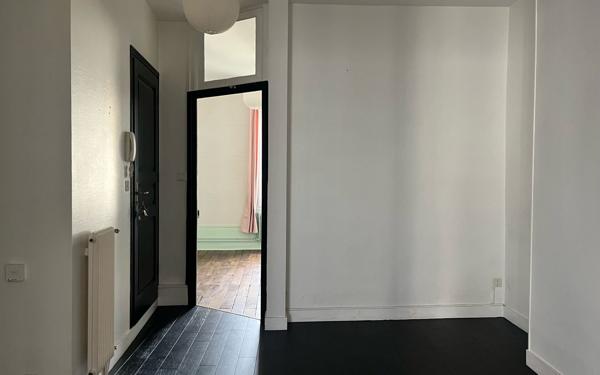 Appartement à louer    2 pièces • 72 m2 Bourges