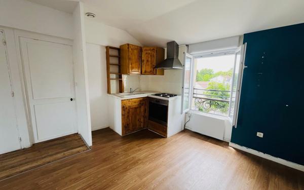 Appartement à vendre    2 pièces • 33 m2 Montfermeil