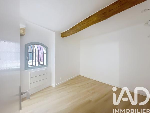 Location appartement 2 pièces 33 m² Lambesc