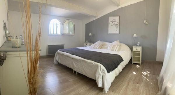 Vente / Maison traditionnelle à Aix-en-Provence (13540)