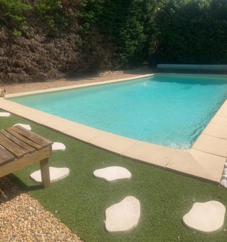 Vente / Maison traditionnelle à Aix-en-Provence (13540)