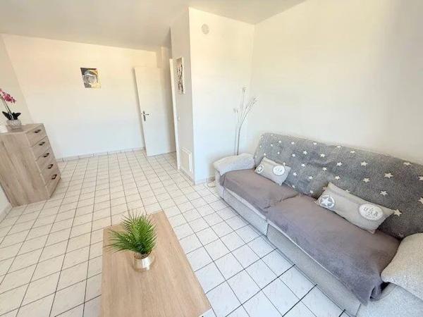 Location Appartement 2 pièces 46 m2 à Combs-la-Ville