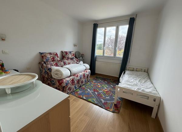 LE POIRÉ-SUR-VIE MAISON FAMILIALE 5 CHAMBRES AVEC PISCINE SUR PLUS DE 5 900 M²