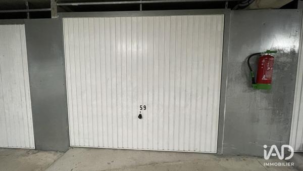 Location parking 15 m² Vannes