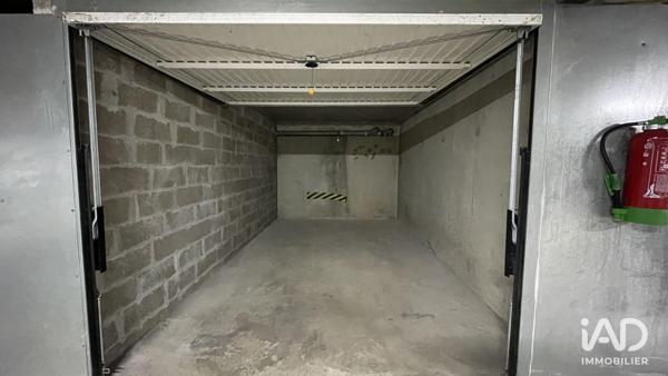 Location parking 15 m² Vannes