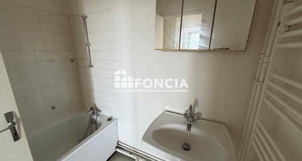 Location Appartement 2 pièces 45 m² - Chilly-mazarin 91380