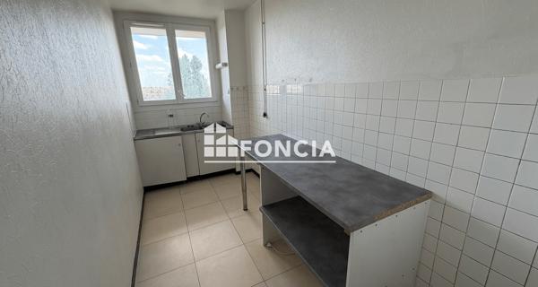 Location Appartement 2 pièces 45 m² - Chilly-mazarin 91380