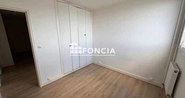 Location Appartement 2 pièces 45 m² - Chilly-mazarin 91380