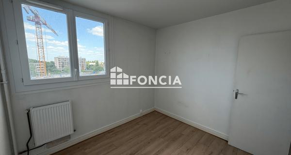 Location Appartement 2 pièces 45 m² - Chilly-mazarin 91380