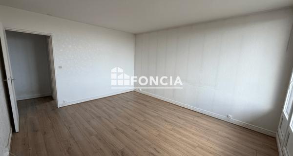 Location Appartement 2 pièces 45 m² - Chilly-mazarin 91380