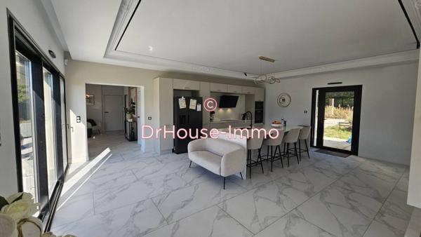 Maison à vendre 6 pièces de 224 m²