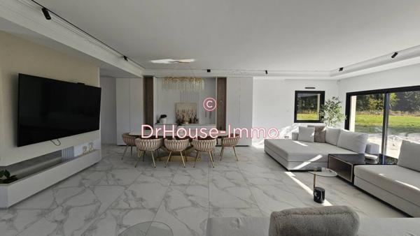 Maison à vendre 6 pièces de 224 m²