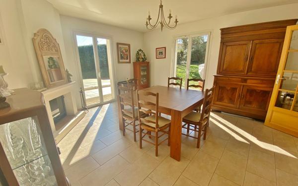 Maison à vendre    7 pièces • 208,13 m2 Francheville