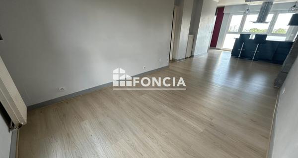 Location Appartement 3 pièces 65.11 m² - Thiais 94320