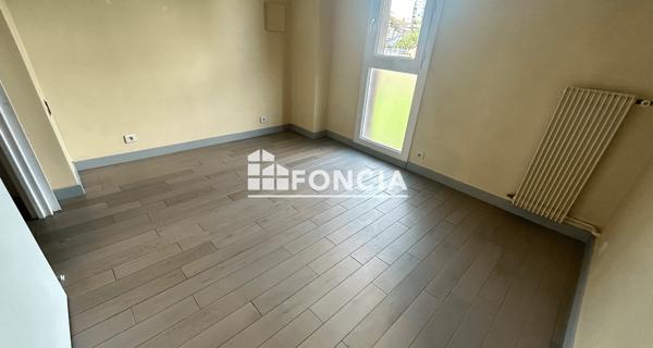 Location Appartement 3 pièces 65.11 m² - Thiais 94320