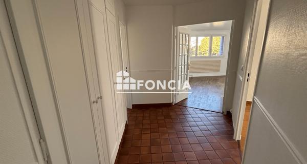 Location Appartement 4 pièces 74.83 m² - Vitry-sur-seine 94400