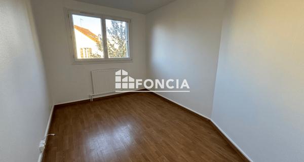 Location Appartement 4 pièces 74.83 m² - Vitry-sur-seine 94400