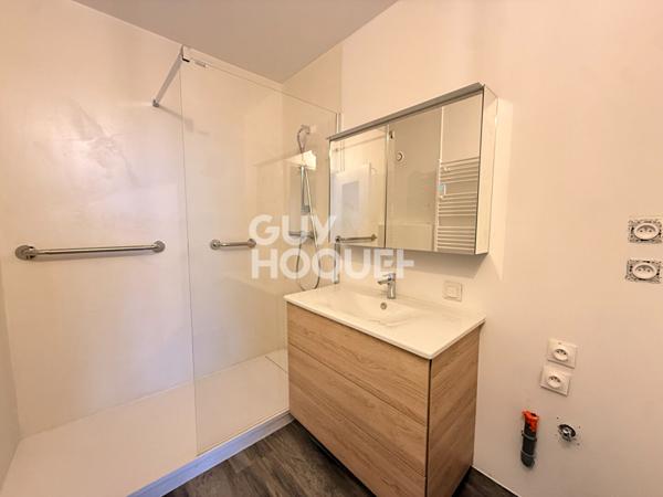 À vendre : Appartement lumineux avec vue mer à La Rochelle