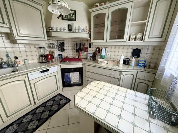 Vente / Maison T6 à Saint-Germain-Laval (77130)