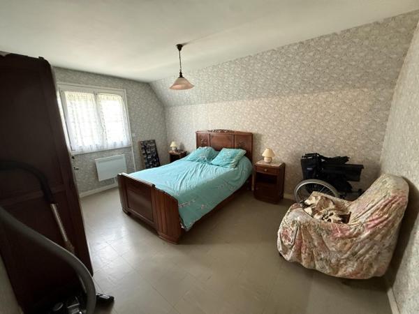 Vente / Maison T6 à Saint-Germain-Laval (77130)