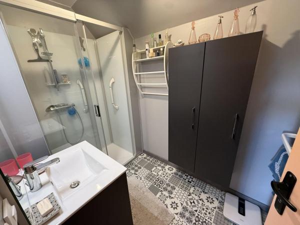 Vente / Maison T6 à Saint-Germain-Laval (77130)