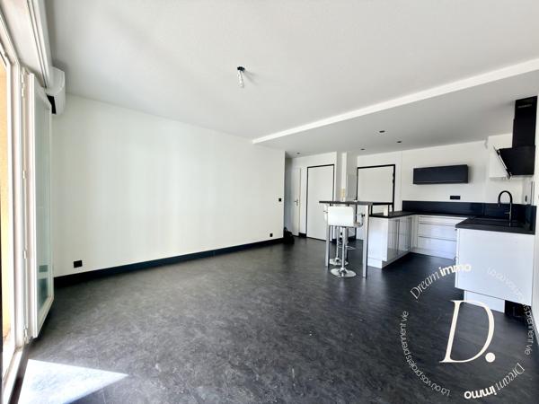 Appartement et parking