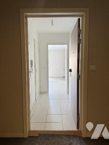 EXCLUSIVITE - REIMS- Quartier Clairmarais- T2 de 42,08 m² avec parking en sous-sol