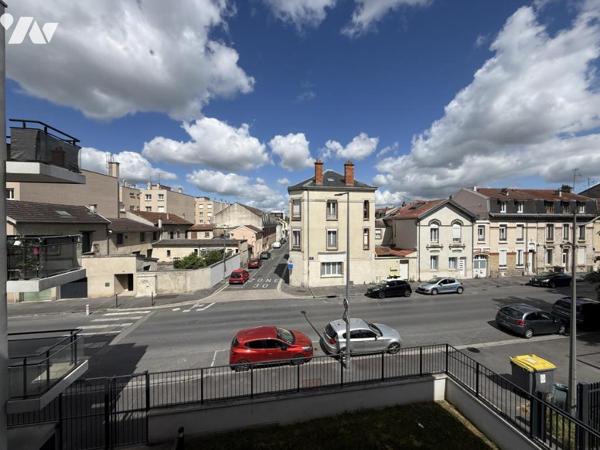 EXCLUSIVITE - REIMS- Quartier Clairmarais- T2 de 42,08 m² avec parking en sous-sol