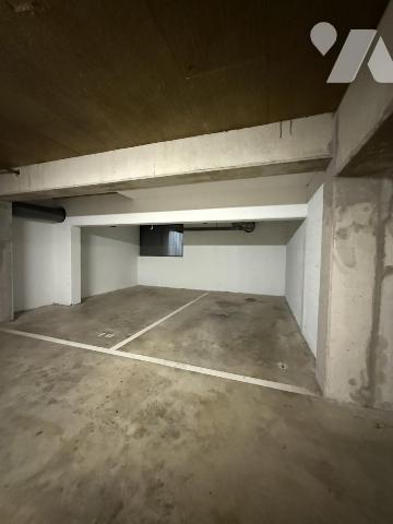 EXCLUSIVITE - REIMS- Quartier Clairmarais- T2 de 42,08 m² avec parking en sous-sol
