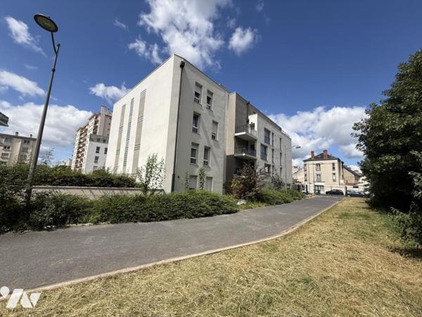 EXCLUSIVITE - REIMS- Quartier Clairmarais- T2 de 42,08 m² avec parking en sous-sol